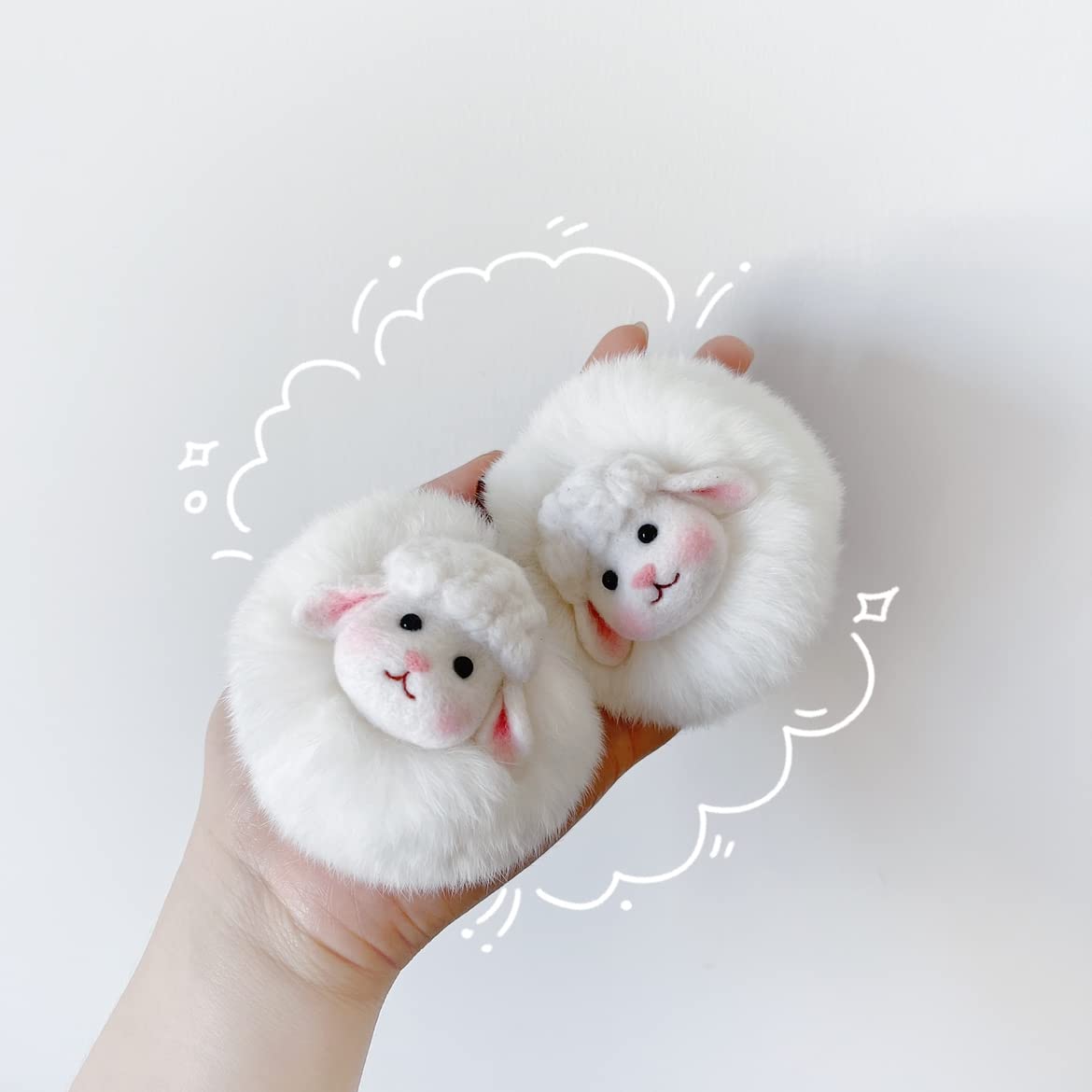 Amazon | 純手作りのウールフェルト完成品羊キーホルダーバッグ